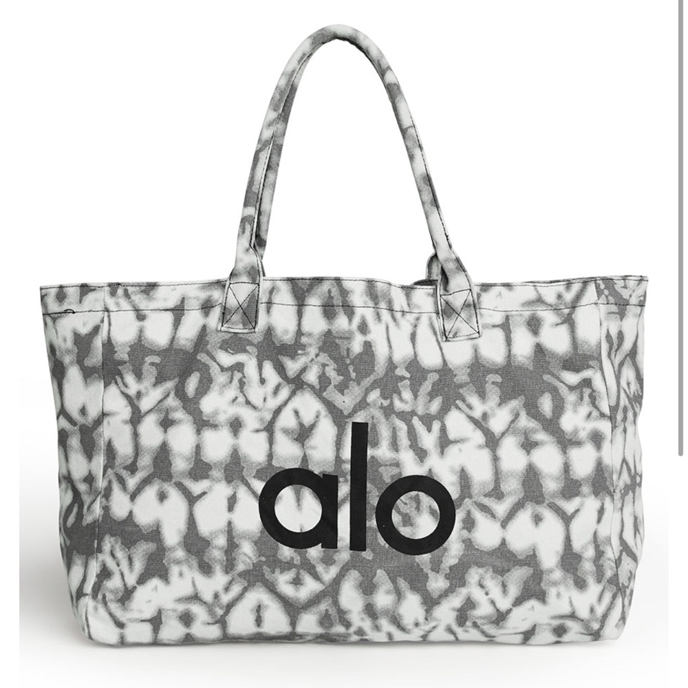 NWT Alo Yoga Iconic Shopper Tote Gray Tie-Dye - Picture 2 of 3
